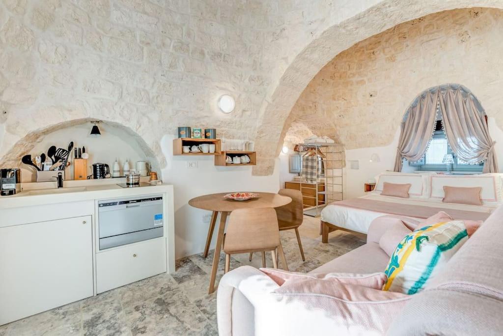 Trullo Under The Apulian Sky By Raro Villas Martina Franca Exterior photo