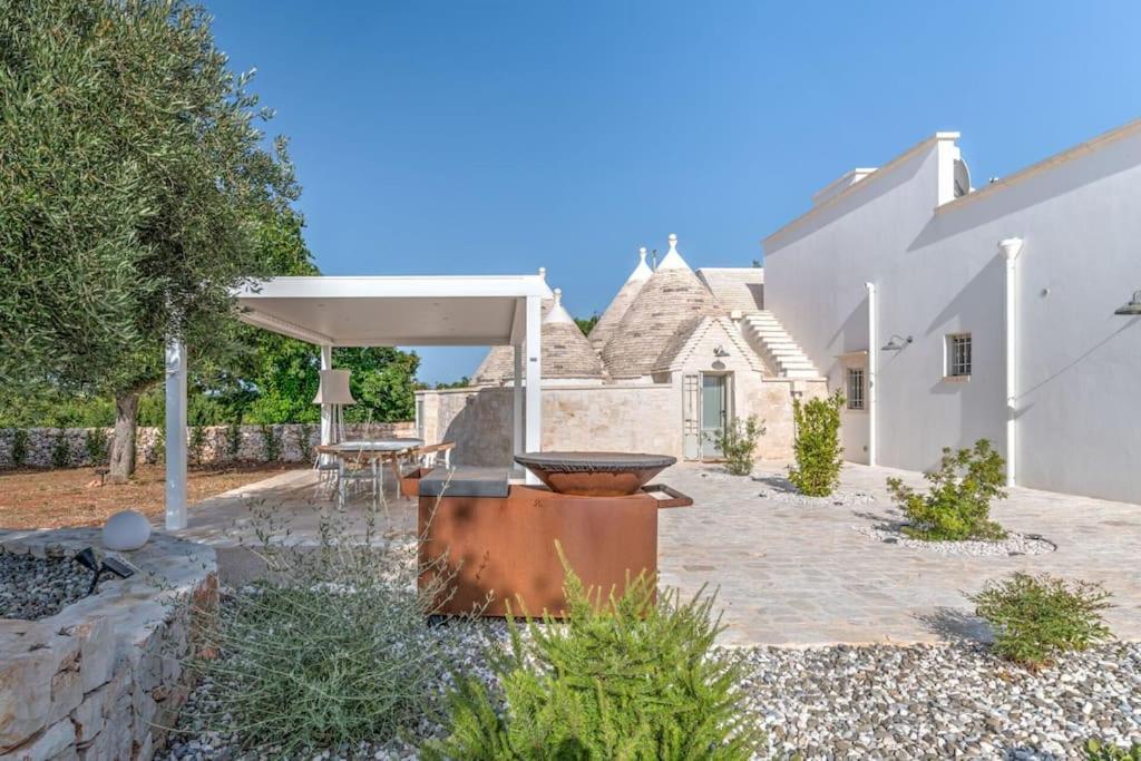 Trullo Under The Apulian Sky By Raro Villas Martina Franca Exterior photo
