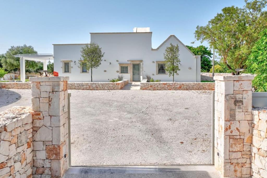 Trullo Under The Apulian Sky By Raro Villas Martina Franca Exterior photo