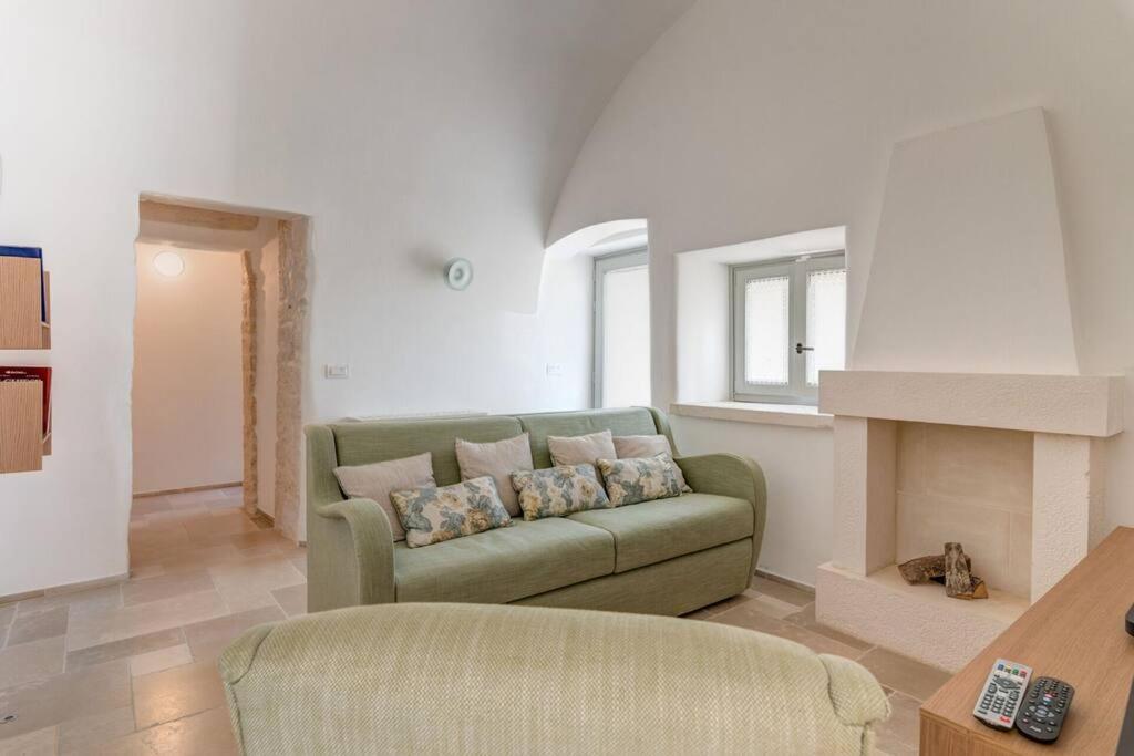 Trullo Under The Apulian Sky By Raro Villas Martina Franca Exterior photo